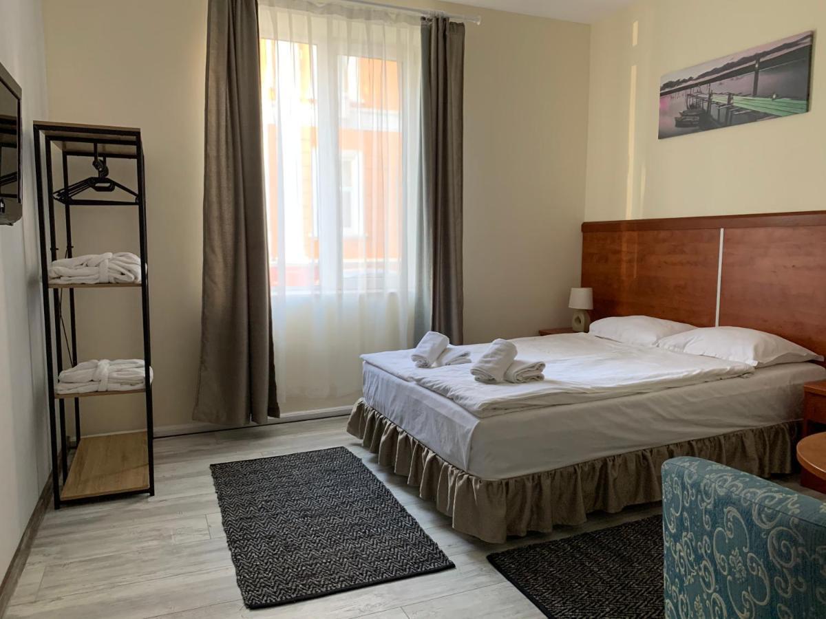 Guest Rooms Donovi Варна Экстерьер фото