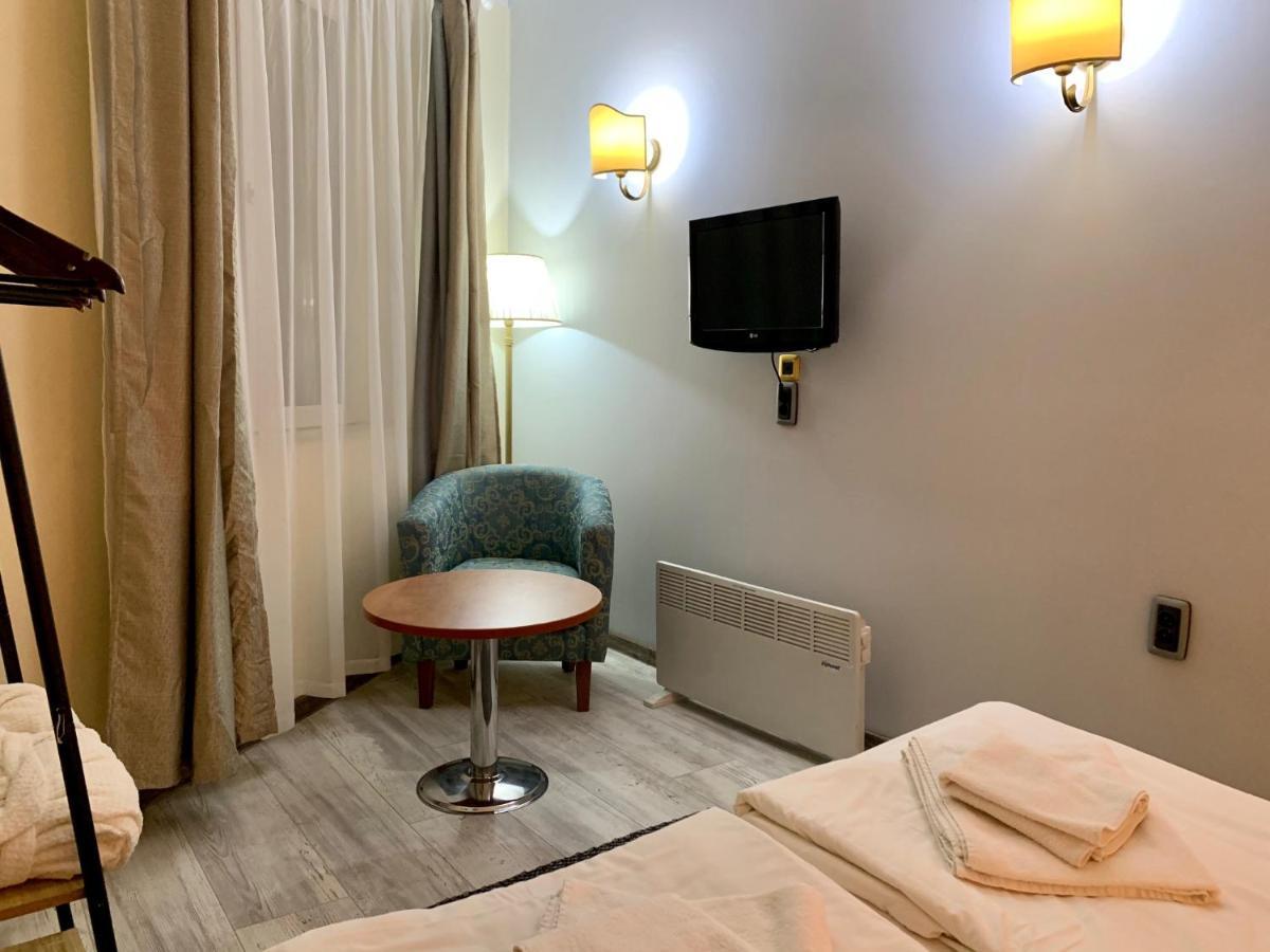Guest Rooms Donovi Варна Экстерьер фото